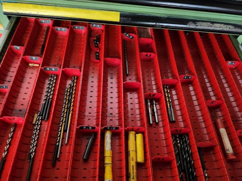 Máquinas del sector de la tecnología de conformado-2