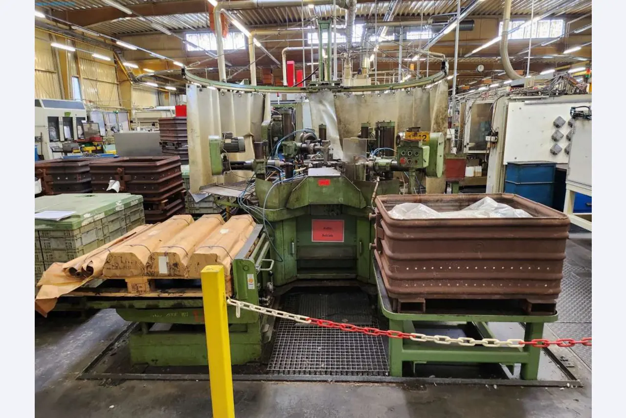 Maschinen aus dem Bereich Umformtechnik-2