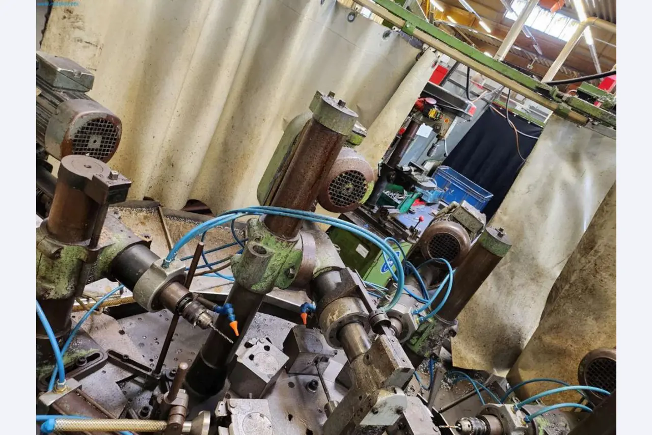 Maschinen aus dem Bereich Umformtechnik-3