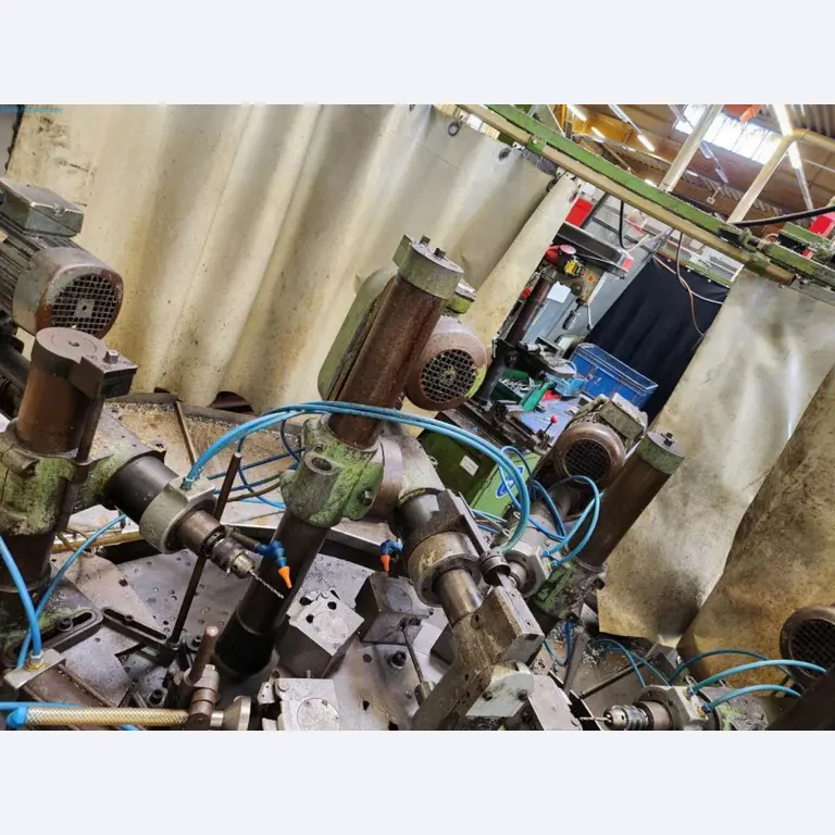 Maschinen aus dem Bereich Umformtechnik-3