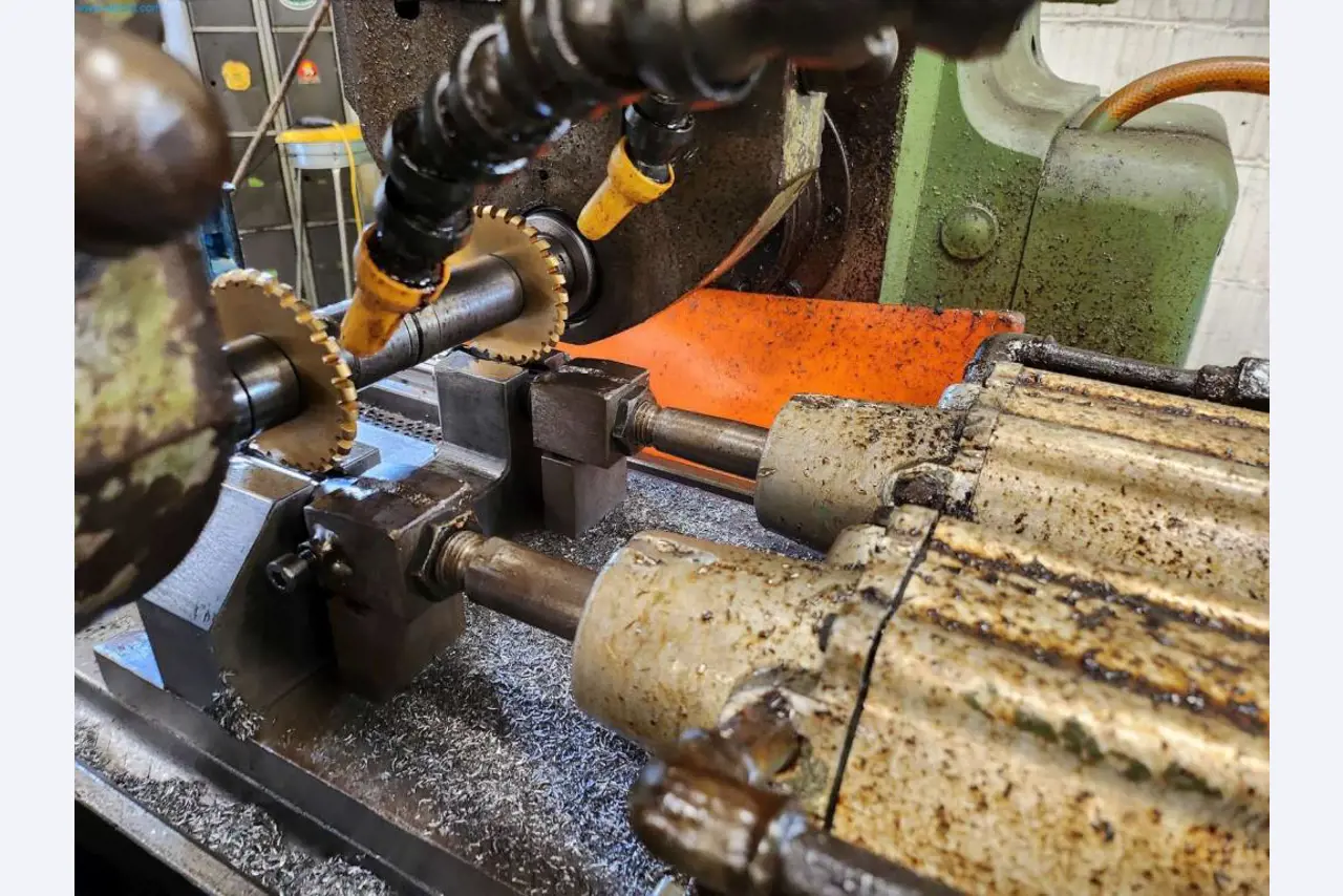 Maschinen aus dem Bereich Umformtechnik-3