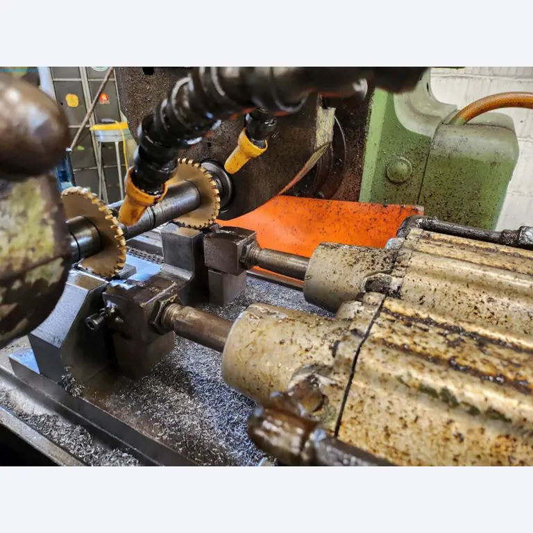 Maschinen aus dem Bereich Umformtechnik-3