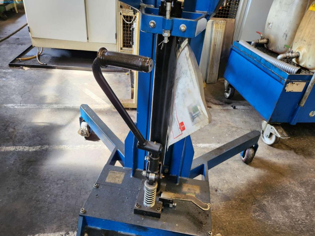 Maschinen aus dem Bereich Umformtechnik-3