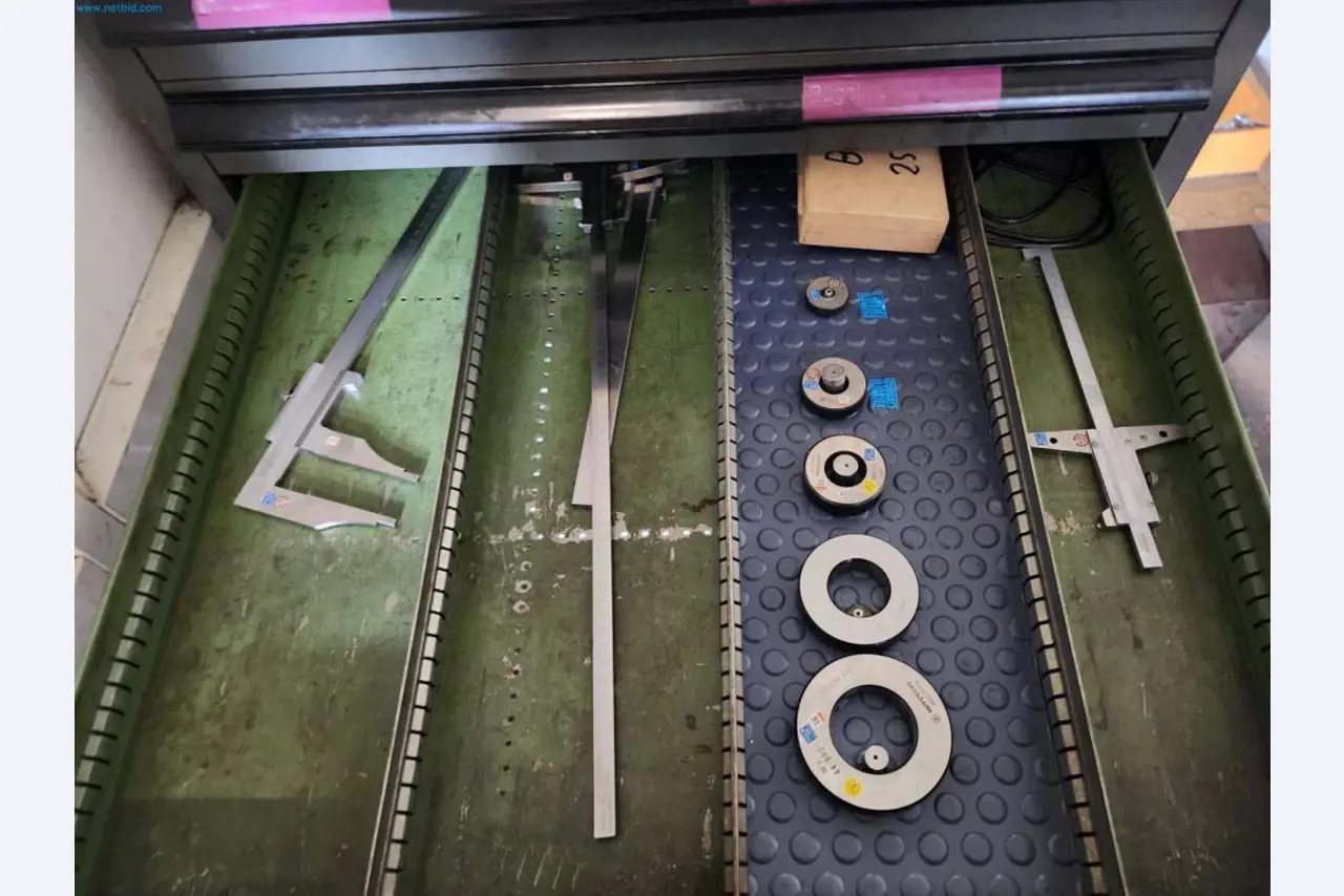 Máquinas del sector de la tecnología de conformado-4