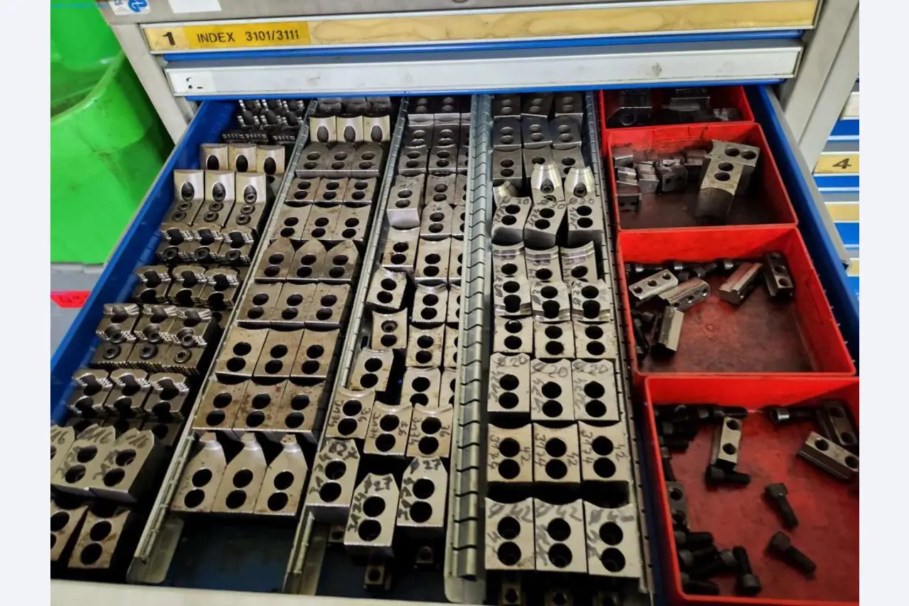 Máquinas del sector de la tecnología de conformado-1