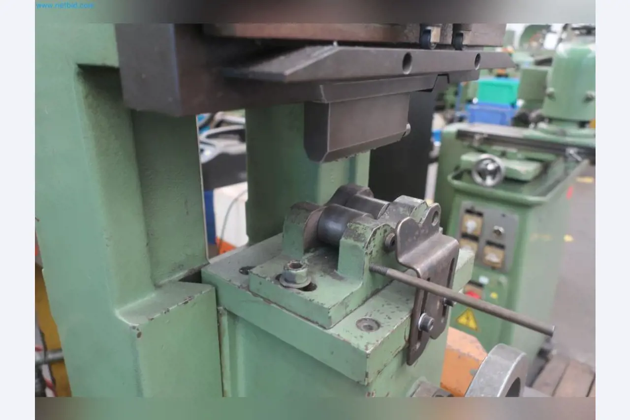 Maschinen aus dem Bereich Umformtechnik-4