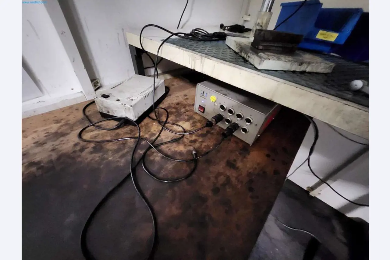 Maschinen aus dem Bereich Umformtechnik-2