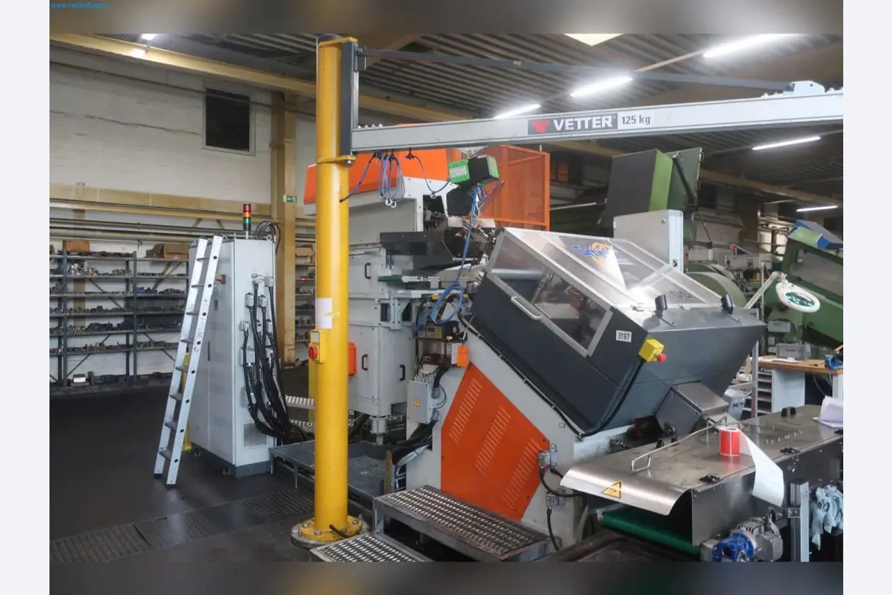 Máquinas del sector de la tecnología de conformado-10