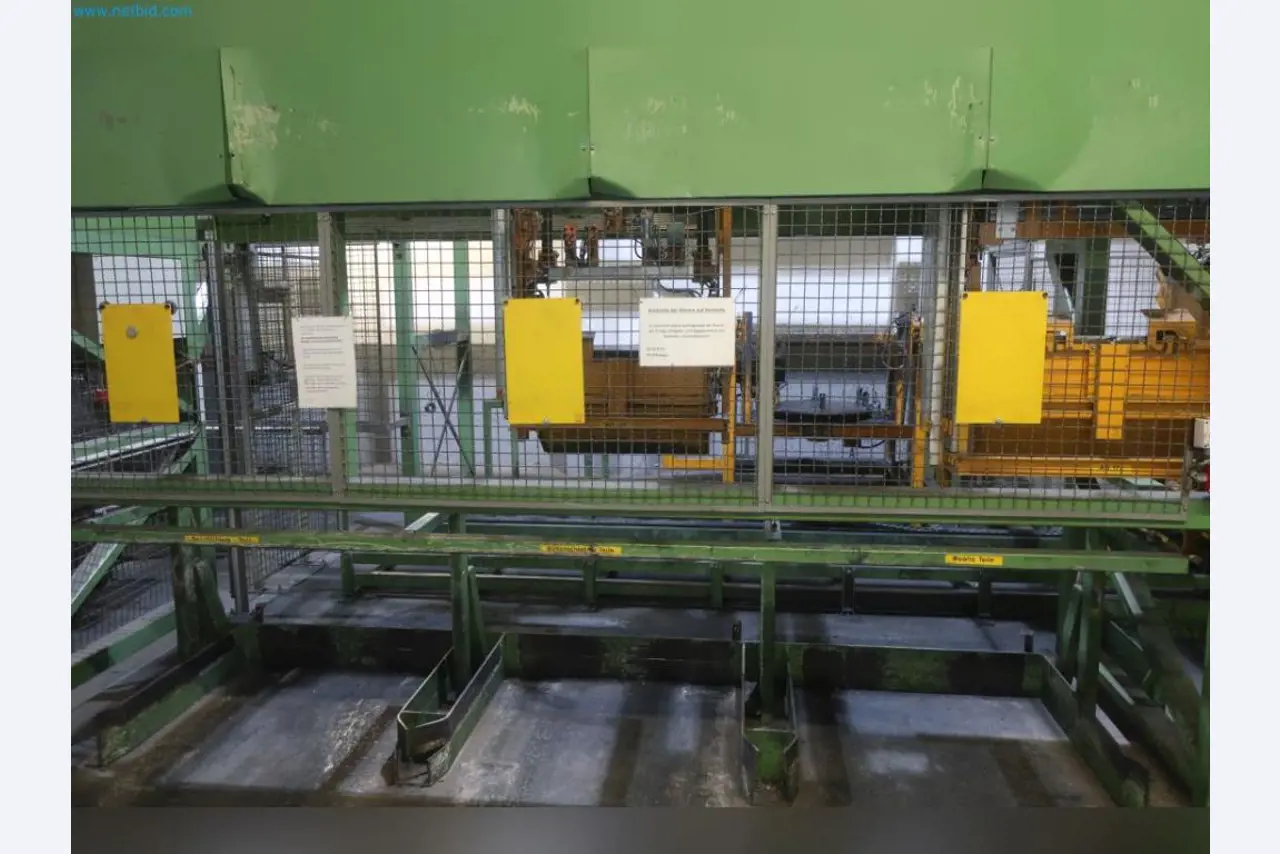 Maschinen aus dem Bereich Umformtechnik-29