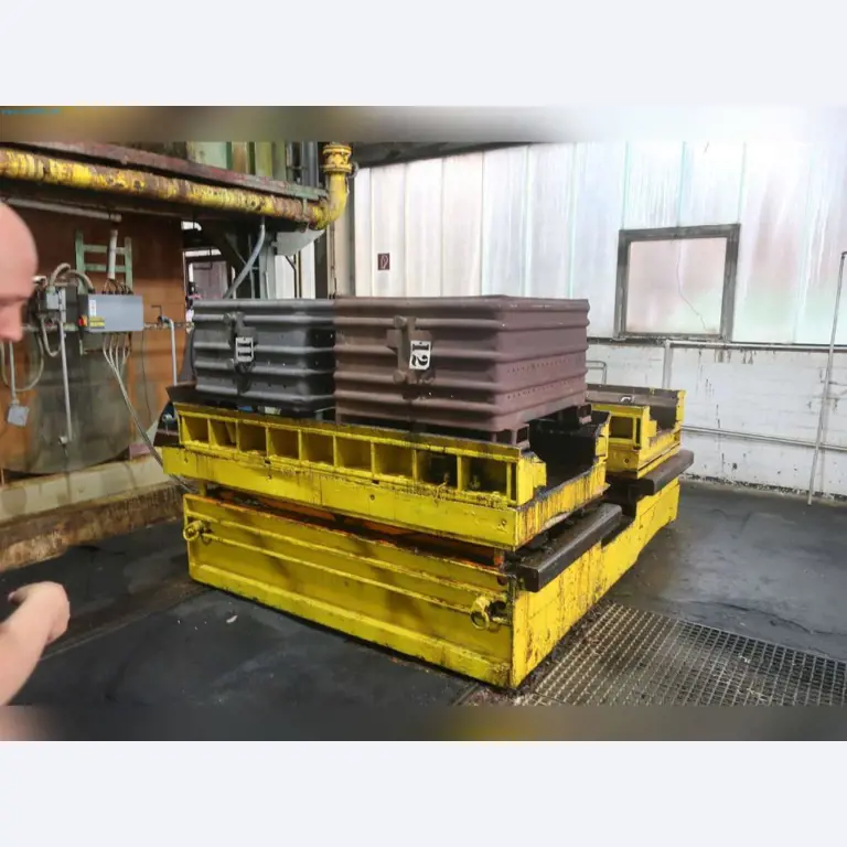 Machines du domaine de la technique de formage-16