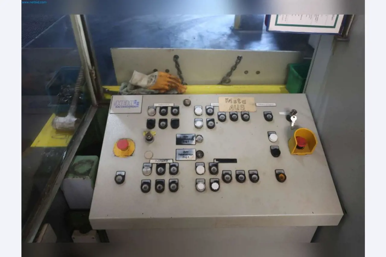 Machines du domaine de la technique de formage-3