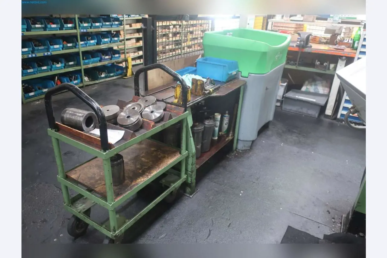 Stroji s področja tehnologije oblikovanja-5