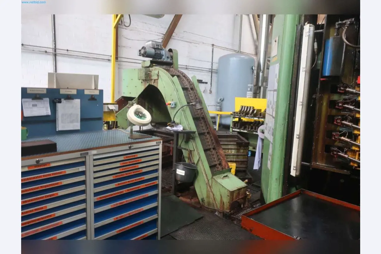 Stroji s področja tehnologije oblikovanja-7