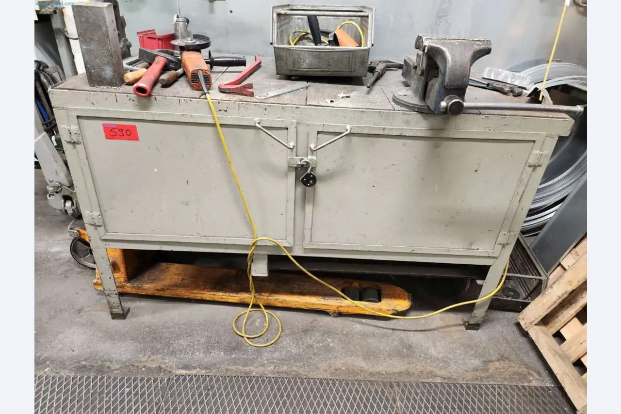 Maschinen aus dem Bereich Umformtechnik-1