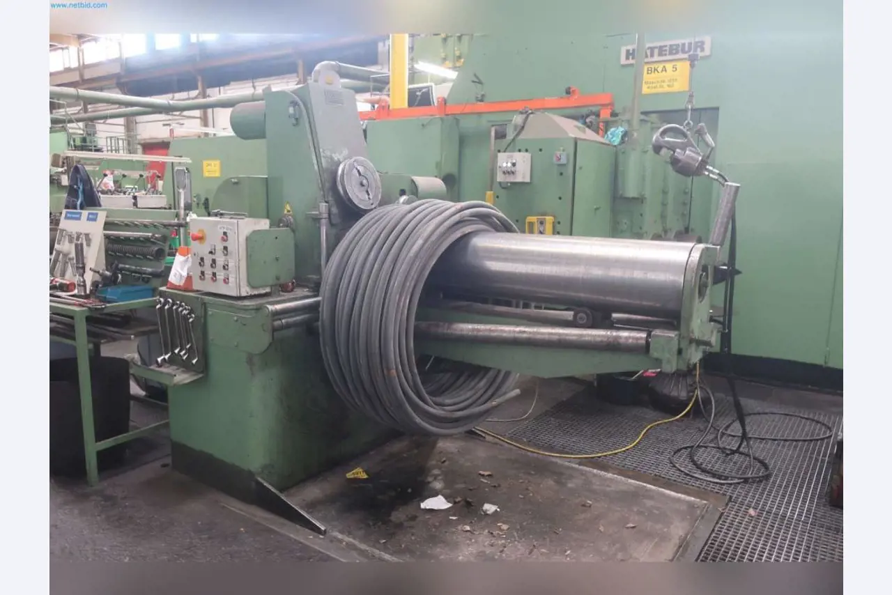Maschinen aus dem Bereich Umformtechnik-2