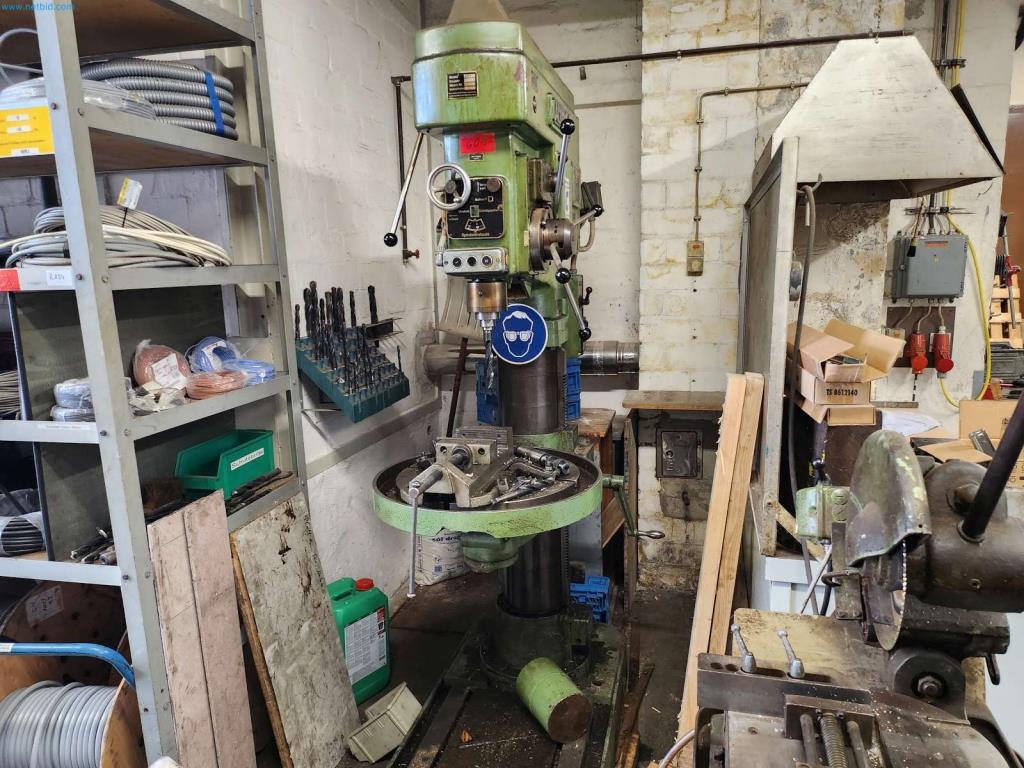 Maschinen aus dem Bereich Umformtechnik-2