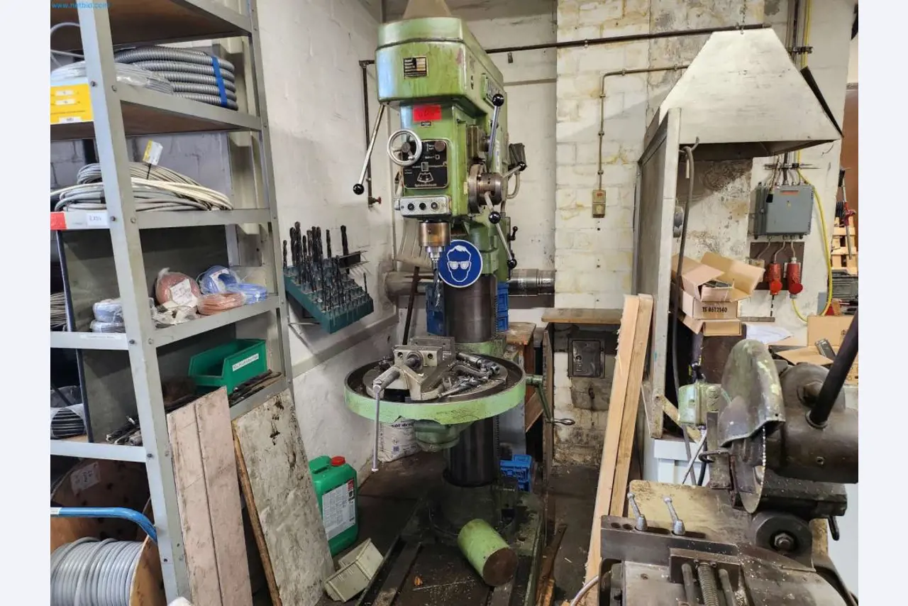 Maschinen aus dem Bereich Umformtechnik-2