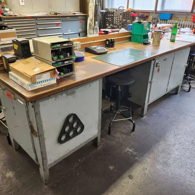 Werkbankzeile (spätere Freigabe)