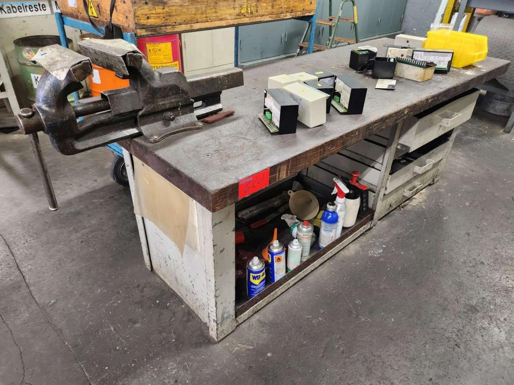 Maschinen aus dem Bereich Umformtechnik-1