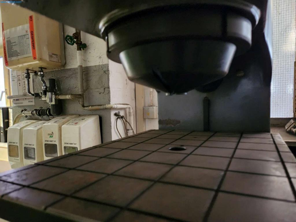 Maschinen aus dem Bereich Umformtechnik-2