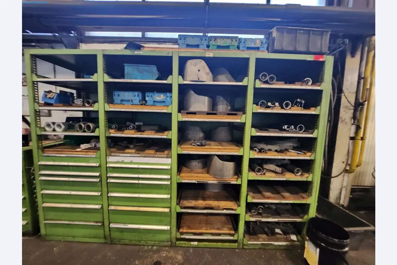 Máquinas del sector de la tecnología de conformado-2