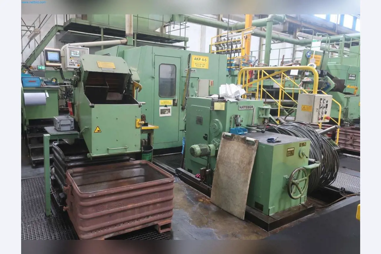 Maschinen aus dem Bereich Umformtechnik-1