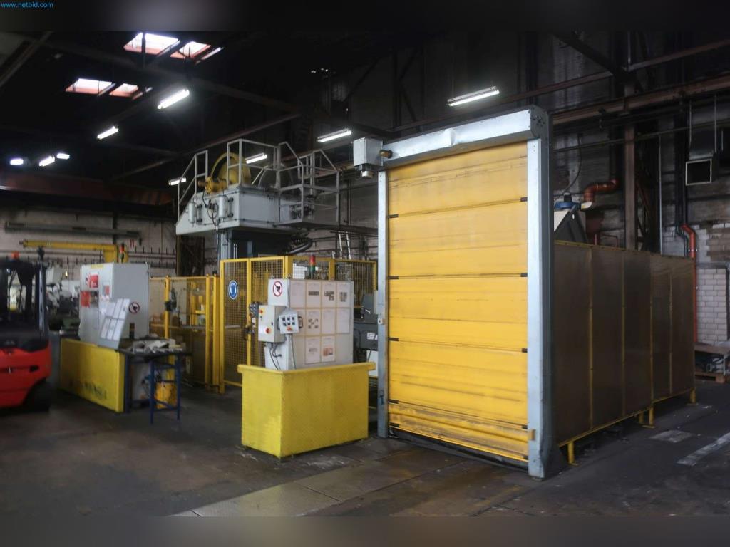 Maschinen aus dem Bereich Umformtechnik-12