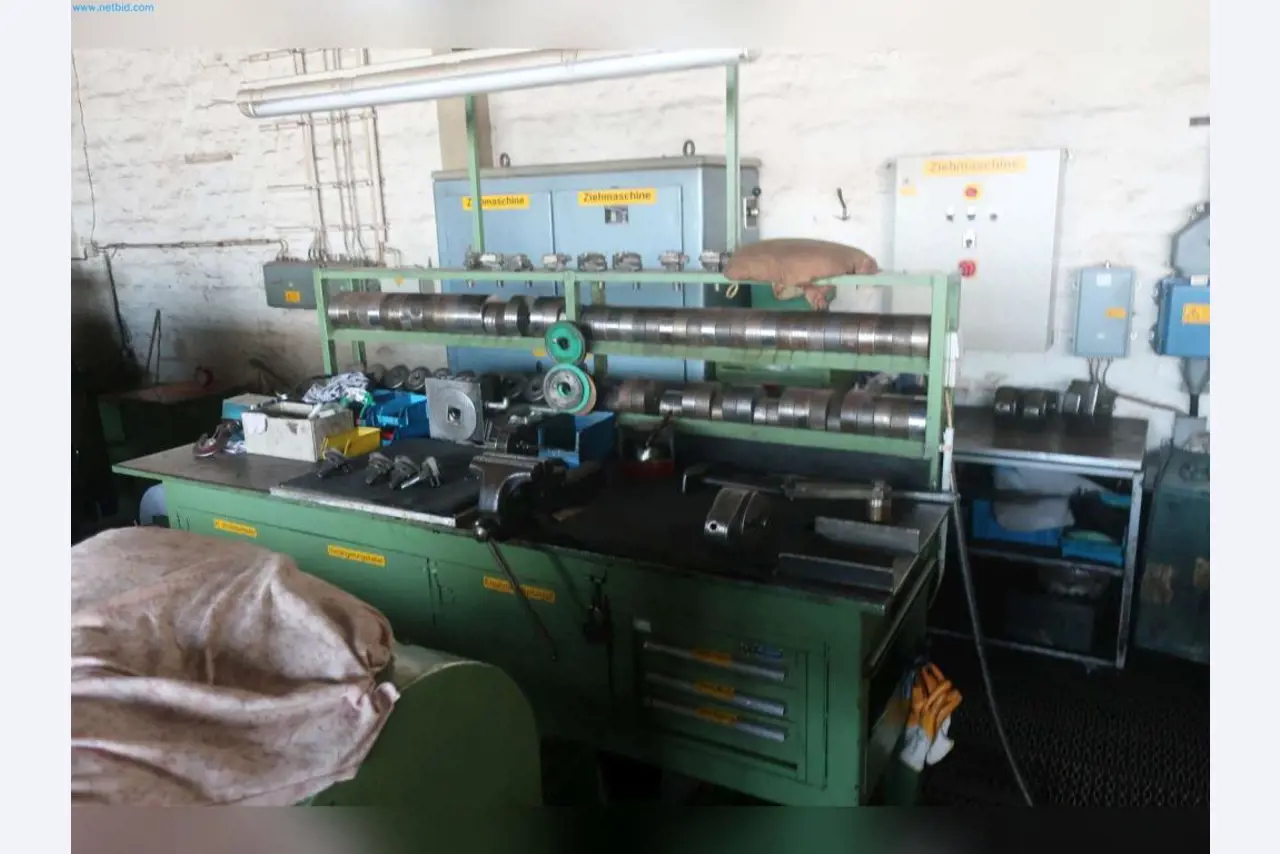 Maschinen aus dem Bereich Umformtechnik-11