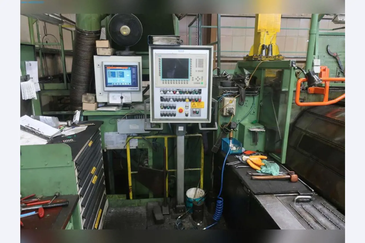 Maschinen aus dem Bereich Umformtechnik-6