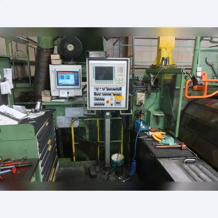 Maschinen aus dem Bereich Umformtechnik-6