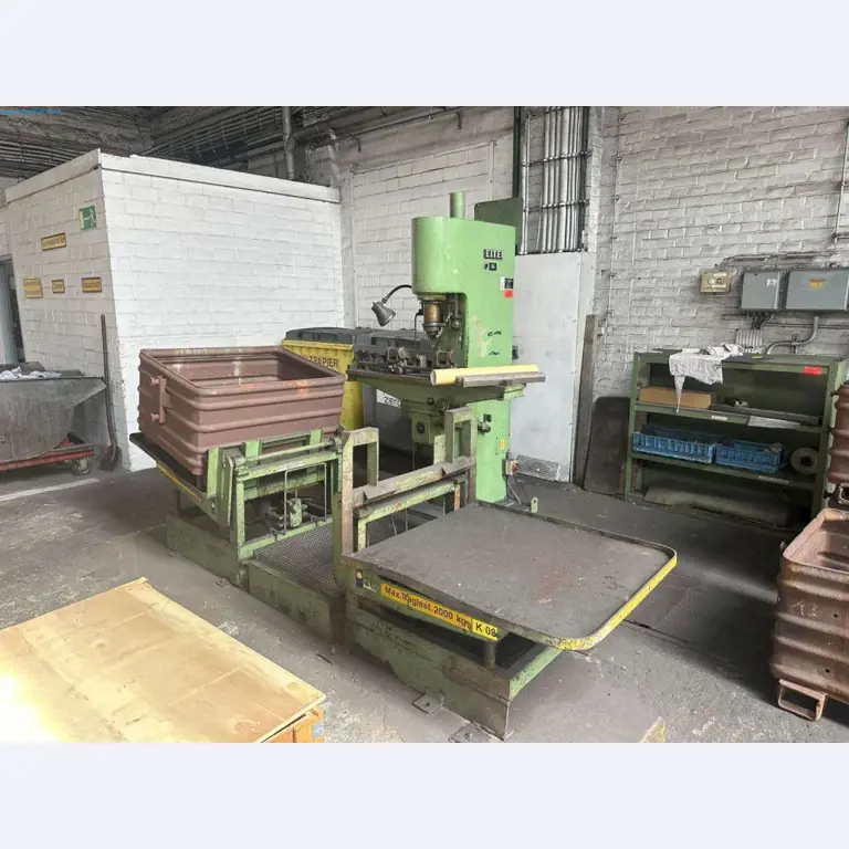 Maschinen aus dem Bereich Umformtechnik-1