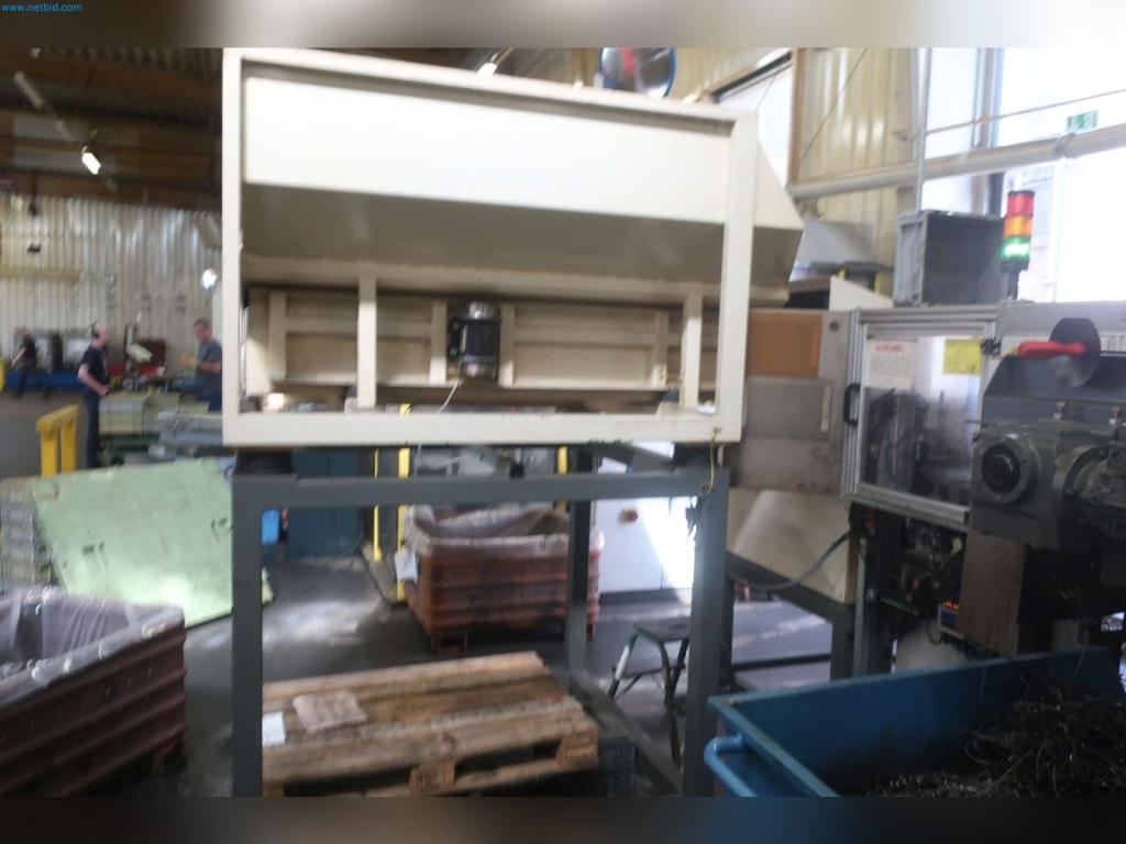 Stroje z oblasti tvářecích technologií-13