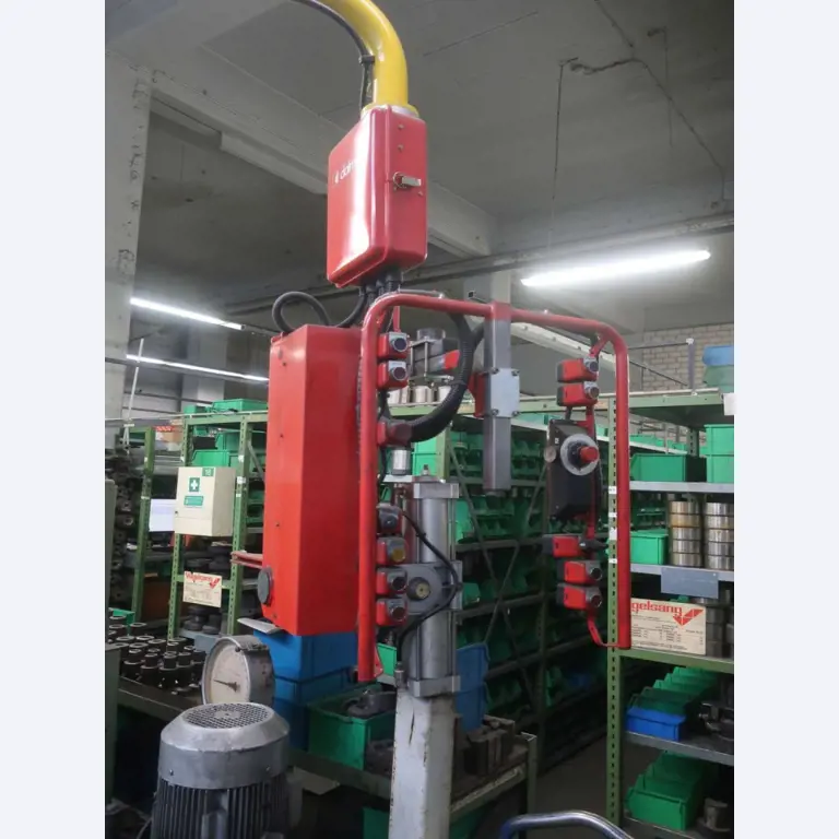 Máquinas del sector de la tecnología de conformado-2