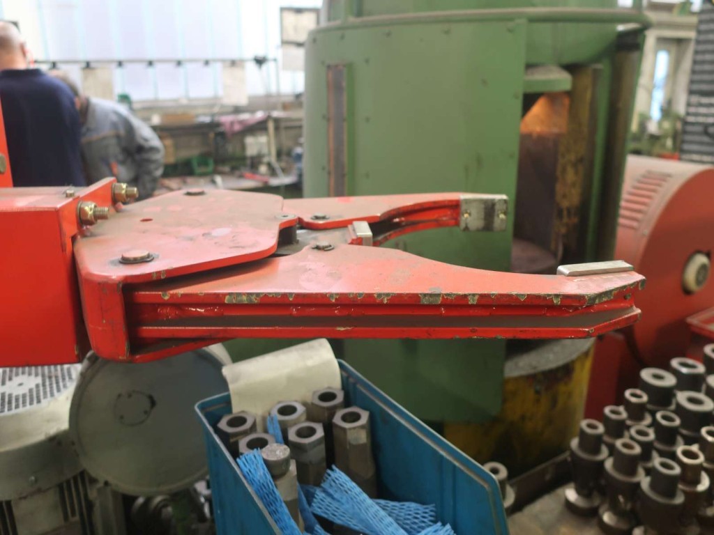 Maschinen aus dem Bereich Umformtechnik-3