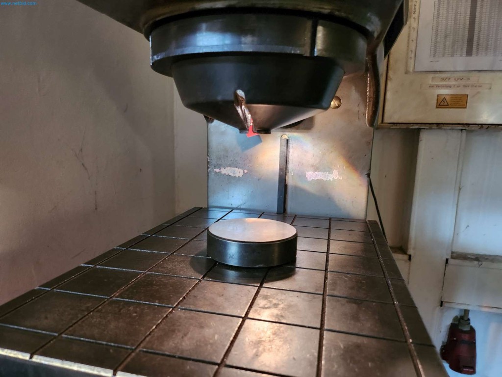 Maschinen aus dem Bereich Umformtechnik-3