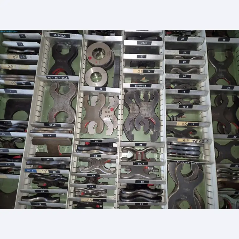 Maschinen aus dem Bereich Umformtechnik-15