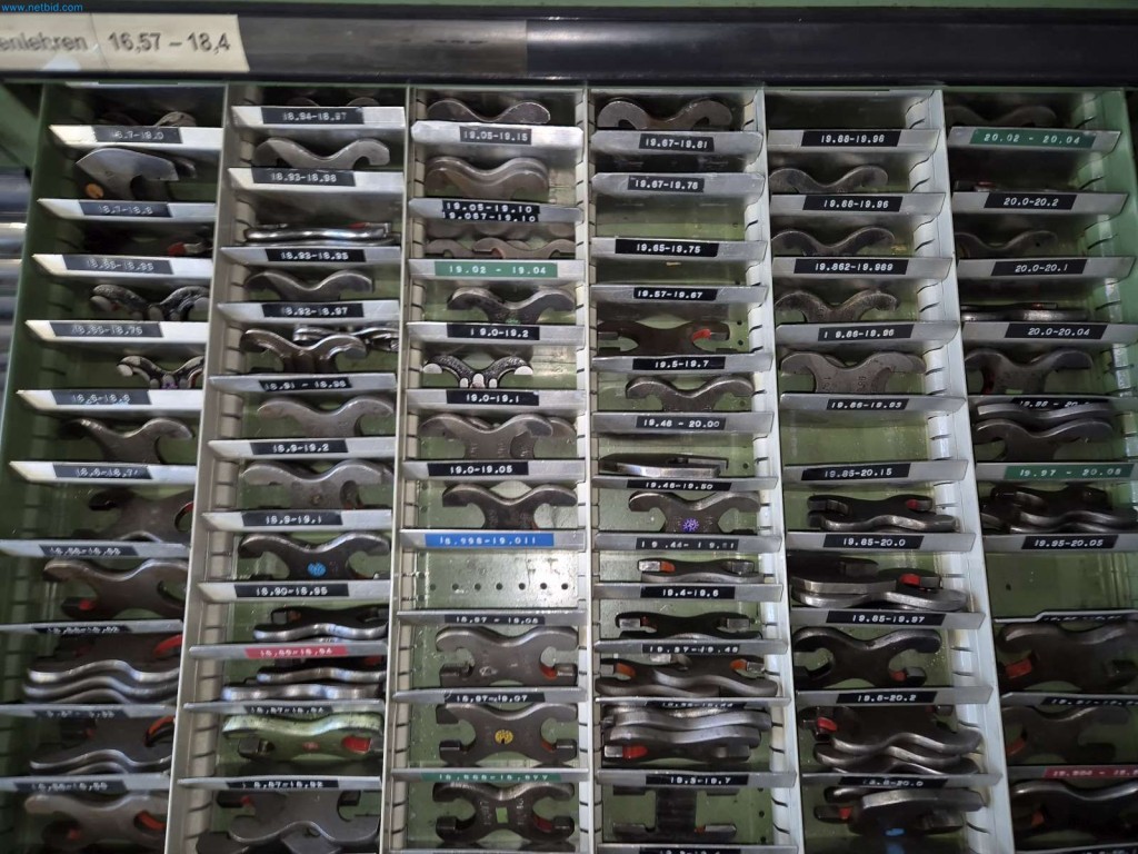 Maschinen aus dem Bereich Umformtechnik-9