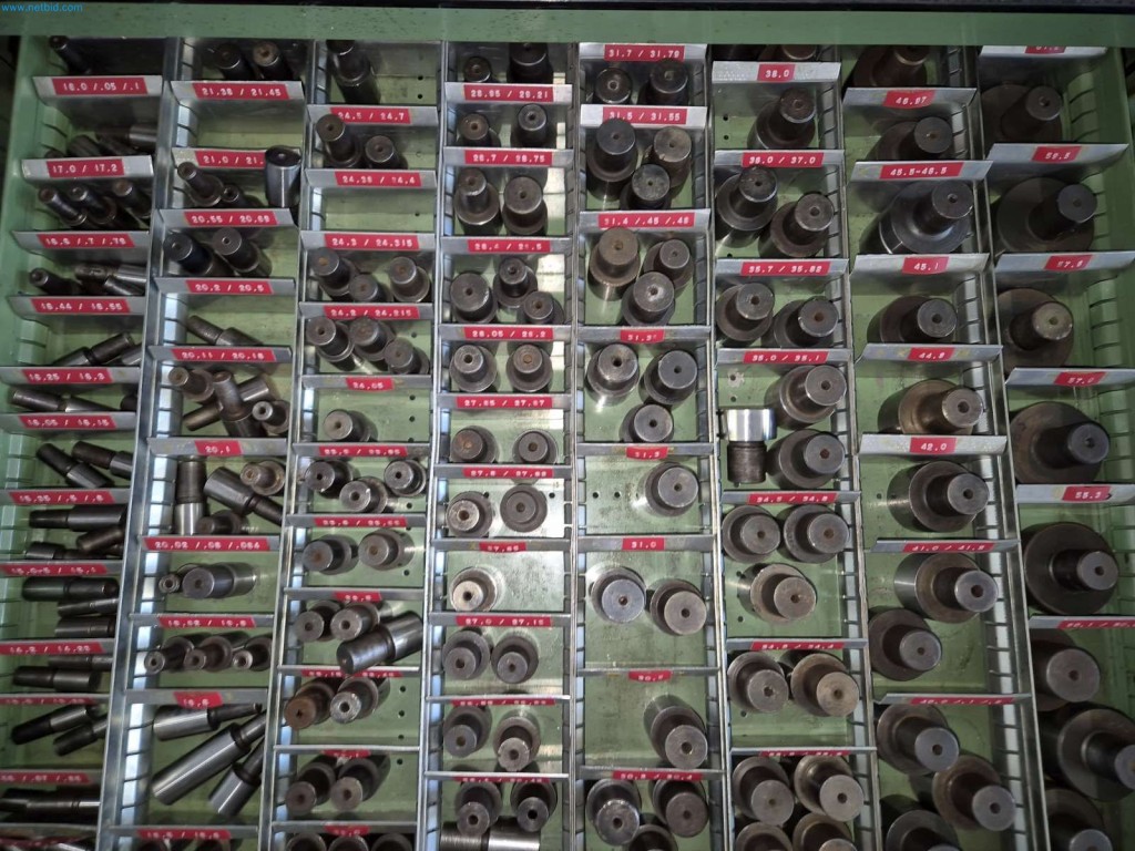 Stroje z oblasti tvářecích technologií-9