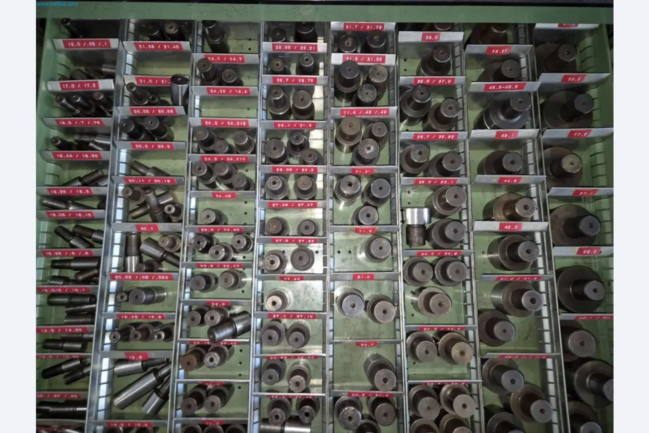 Stroje z oblasti tvářecích technologií-9