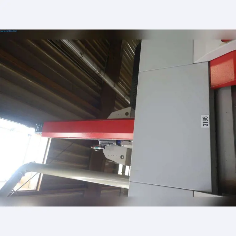 Machines du domaine de la technique de formage-10