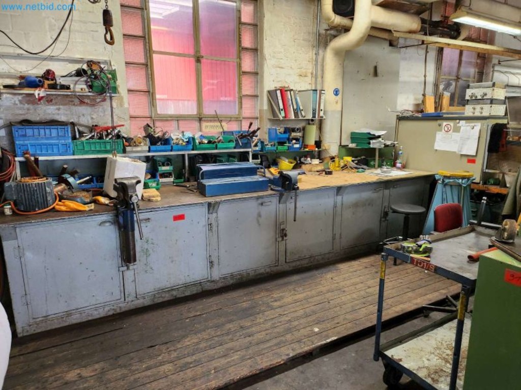 Maschinen aus dem Bereich Umformtechnik-1