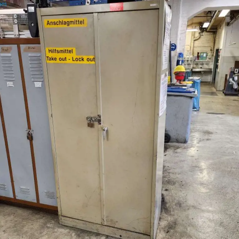 Werkstattschrank (spätere Freigabe)