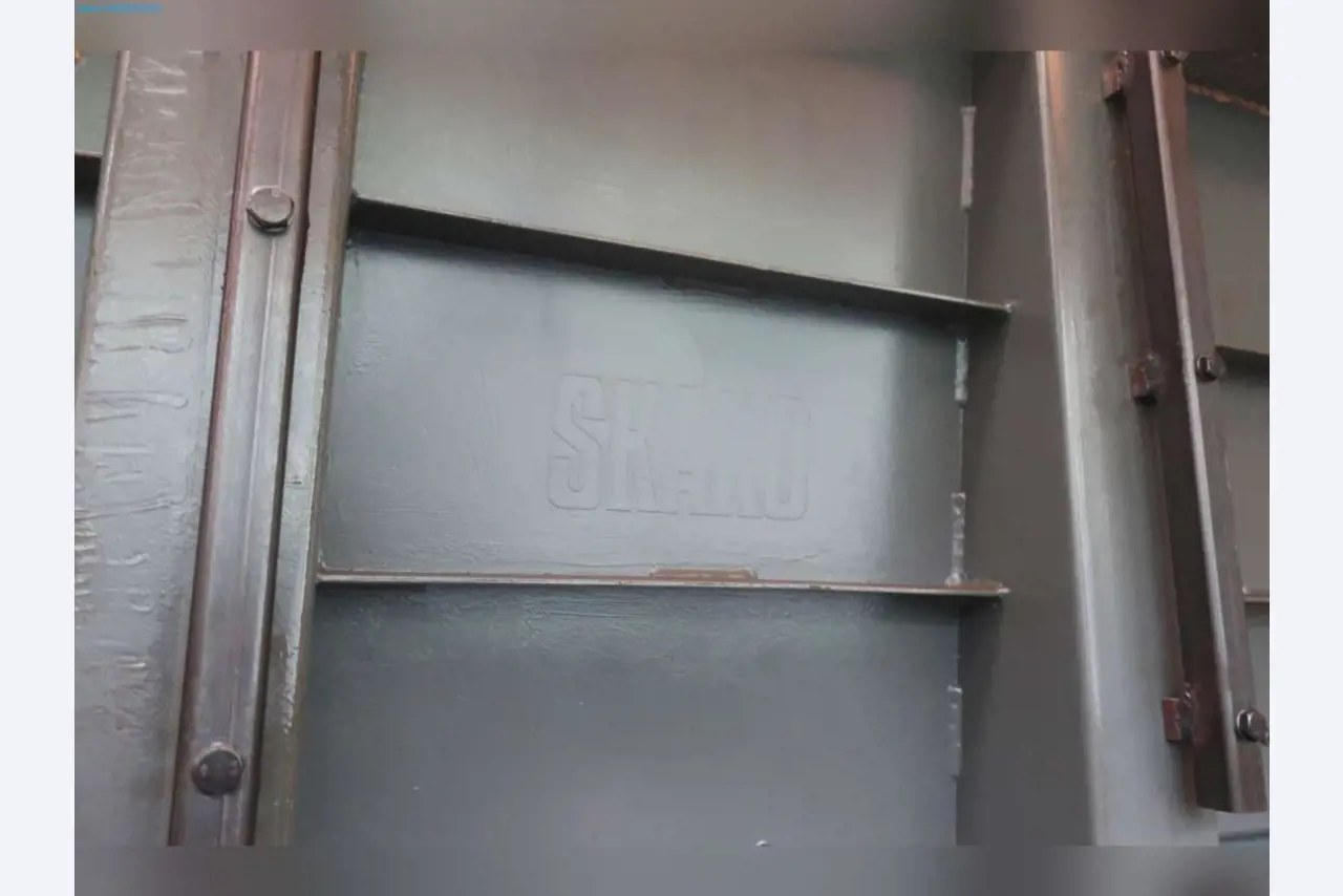 Stroje z oblasti tvářecích technologií-4