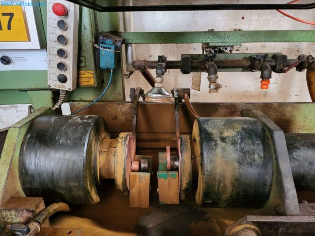 Maschinen aus dem Bereich Umformtechnik-1