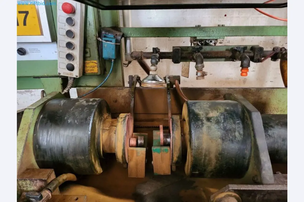 Maschinen aus dem Bereich Umformtechnik-1