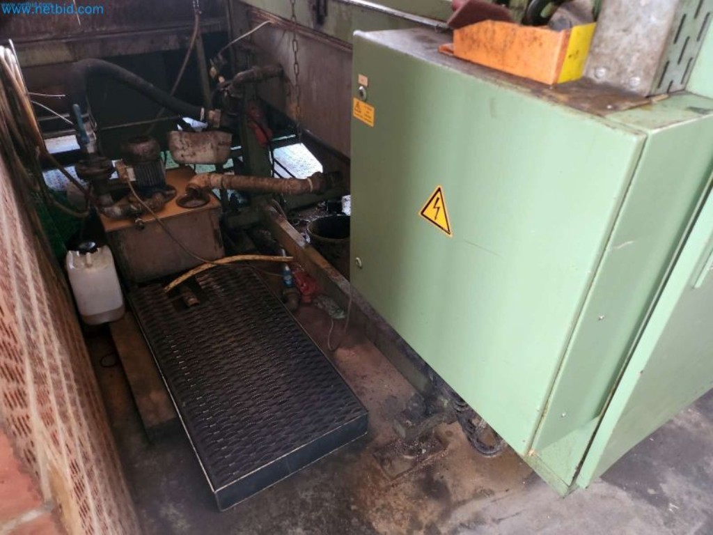 Maschinen aus dem Bereich Umformtechnik-1