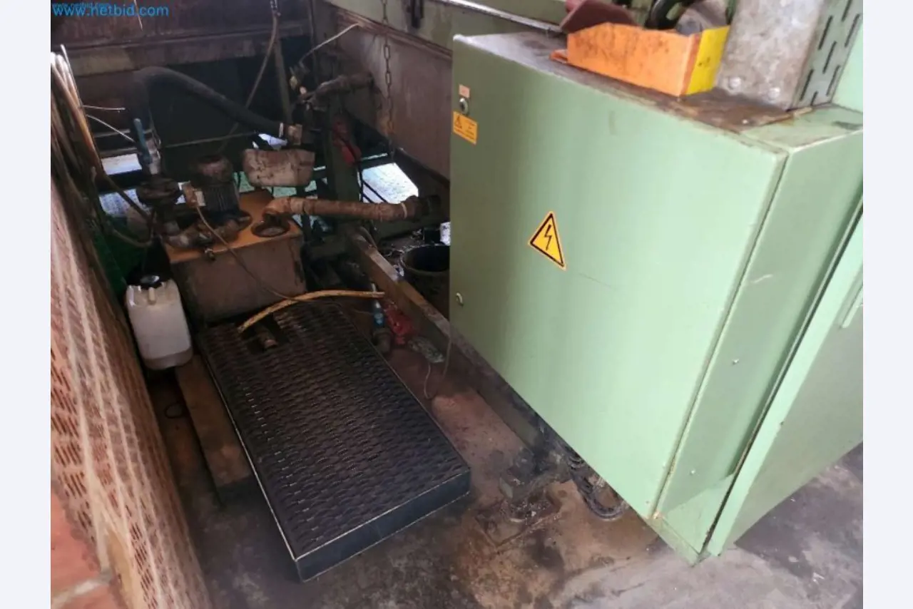 Maschinen aus dem Bereich Umformtechnik-1