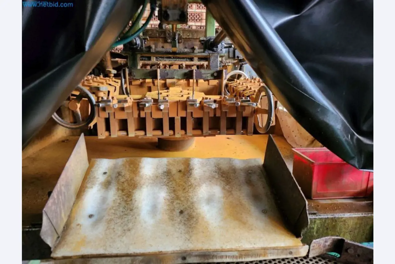 Maschinen aus dem Bereich Umformtechnik-4