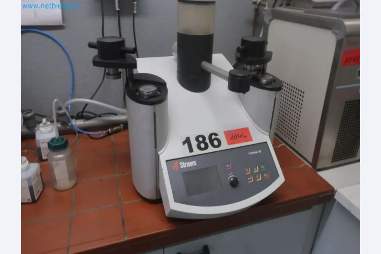 Maschinen aus dem Bereich Umformtechnik-1