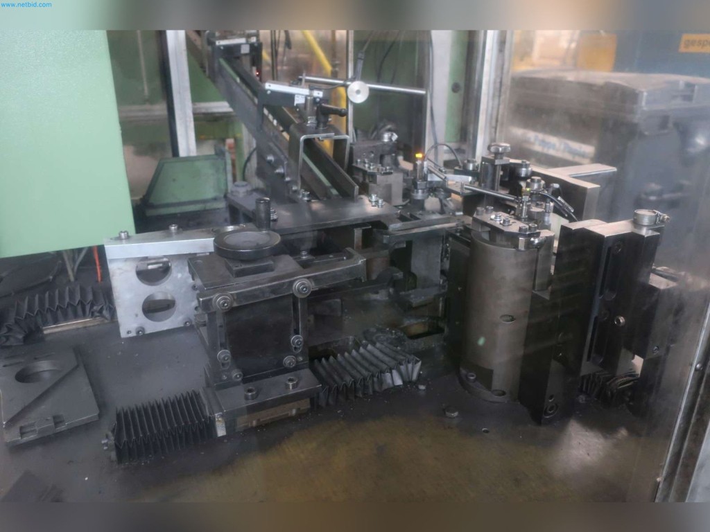 Maschinen aus dem Bereich Umformtechnik-4